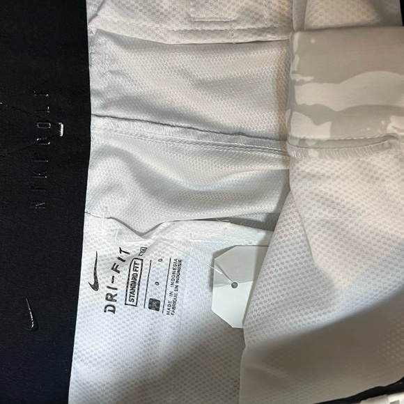 1 pair NEW Mens $70 NIKE Dri Fit Hybrid 10.5 Camo Golf Short CU9411-003 size 36 - Picture 10 of 10